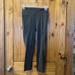 Womens lululemon base pace running tights size 4 charcoal gray 23”